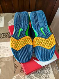 scarpe basket Nike LeBron 