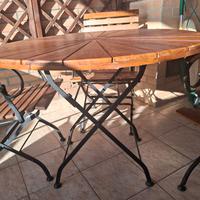 tavolo rotondo in tek e  in ferro 