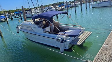 Bora 2 motorizzata Volvo Penta DIESEL anno 2003