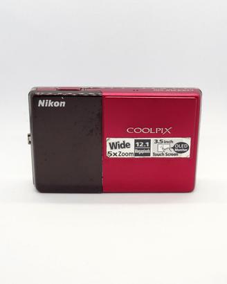 Nikon Coolpix S70 12.1MP Fotocamera Digitale Touch
