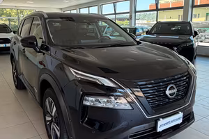 Nissan X-Trail 1.5 e-power Tekna 2wd auto