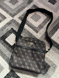 Borsello GUESS NUOVO
