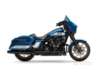 Harley-Davidson Street Glide ST Fast Johnnie Enthu