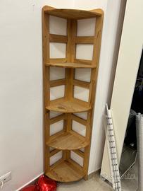 Libreria legno angolare