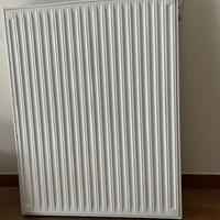 radiatore acqua calda marca de'longhi