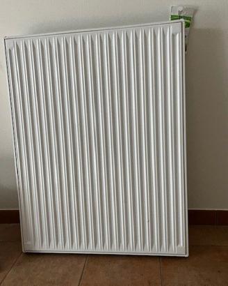 radiatore acqua calda marca de'longhi