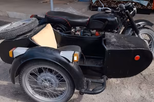 Dnepr MT-11 con sidecar (1991)-Totalmente ORIGINAL