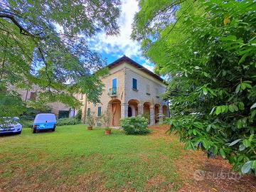 Maiola - Porzione di casale IDEALE COME SECONDA CA