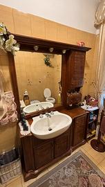 Mobile bagno in legno con speccheira