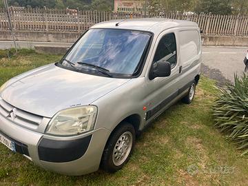 Citroen berlingo  tradporto animali vivi