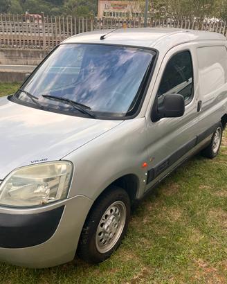 Citroen berlingo  tradporto animali vivi