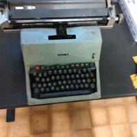 Macchina Olivetti
