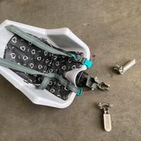 Seggiolino bambini per manubrio bici con pedalini