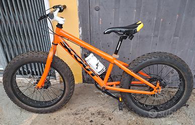 Bicicletta  bambino  SCOUT 20pollici_FatBike