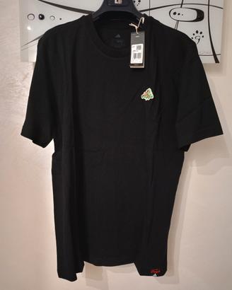 T-shirt Adidas 