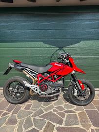 DUCATI HYPERMOTARD 1100 EVO (2012)