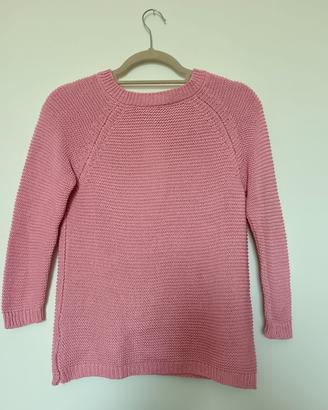 Maglioncino rosa con scollo sulla schiena