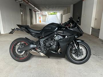 Honda cbr 650r 2024