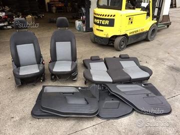 Sedili interno Ford Fusion 2004 5 Porte
