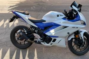 Yamaha r3