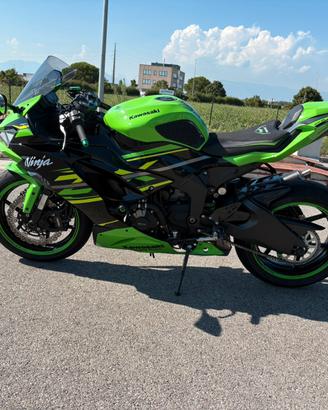 Kawasaki ninja zx6r