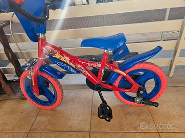 bicicletta bambino tema spiderman 