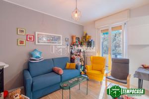 2 locali ristrutturato con cucina a vista e terraz