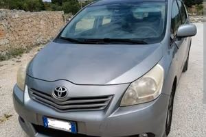 Toyota Verso 2000 d4d