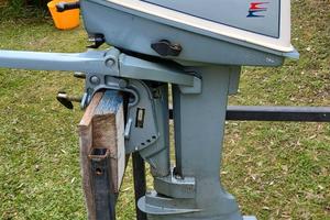 motore fuoribordo 5 cavalli gambo corto