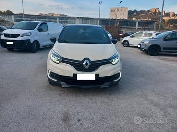 Renault Captur dCi 8V 90 CV EDC S&S Energy Bose