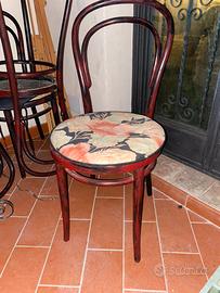 4sedie thonet  in buono stato acquistate dal mobil