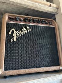 Amplificatore Fender Acoustasonic 15