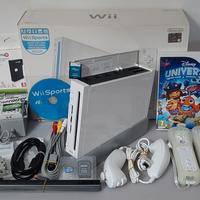 Nintendo Wii con scatola + Disney Universe + USB