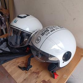 coppia di caschi moto/scooter 