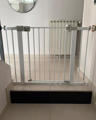 Cancello sicurezza neonati