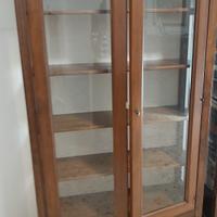 vetrina /libreria 