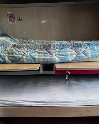 LETTO A PONTE CON SCRIVANIA ESTRAIBILE