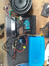 Kit controller + batteria 52v 14s6p Molicel nuova