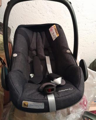 Seggiolino auto  Bebe' Confort + Base ISOFIX