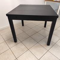 Tavolo allungabile nero