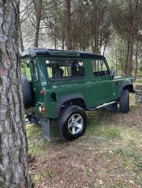LAND ROVER Defender - 2002