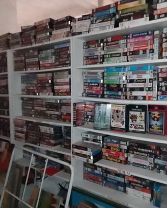 8 titoli in DVD nuovi, imballati , a scelta