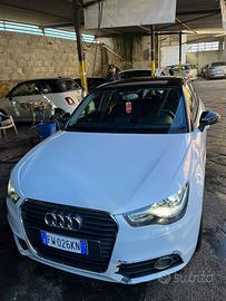 Audi a1 sportback cambio automatico solo 80.000km!