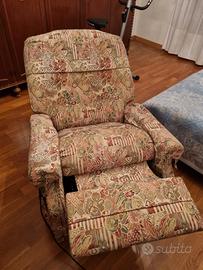 poltrona reclinabile 