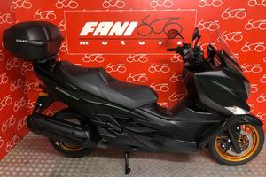 SUZUKI Burgman AN 400 -