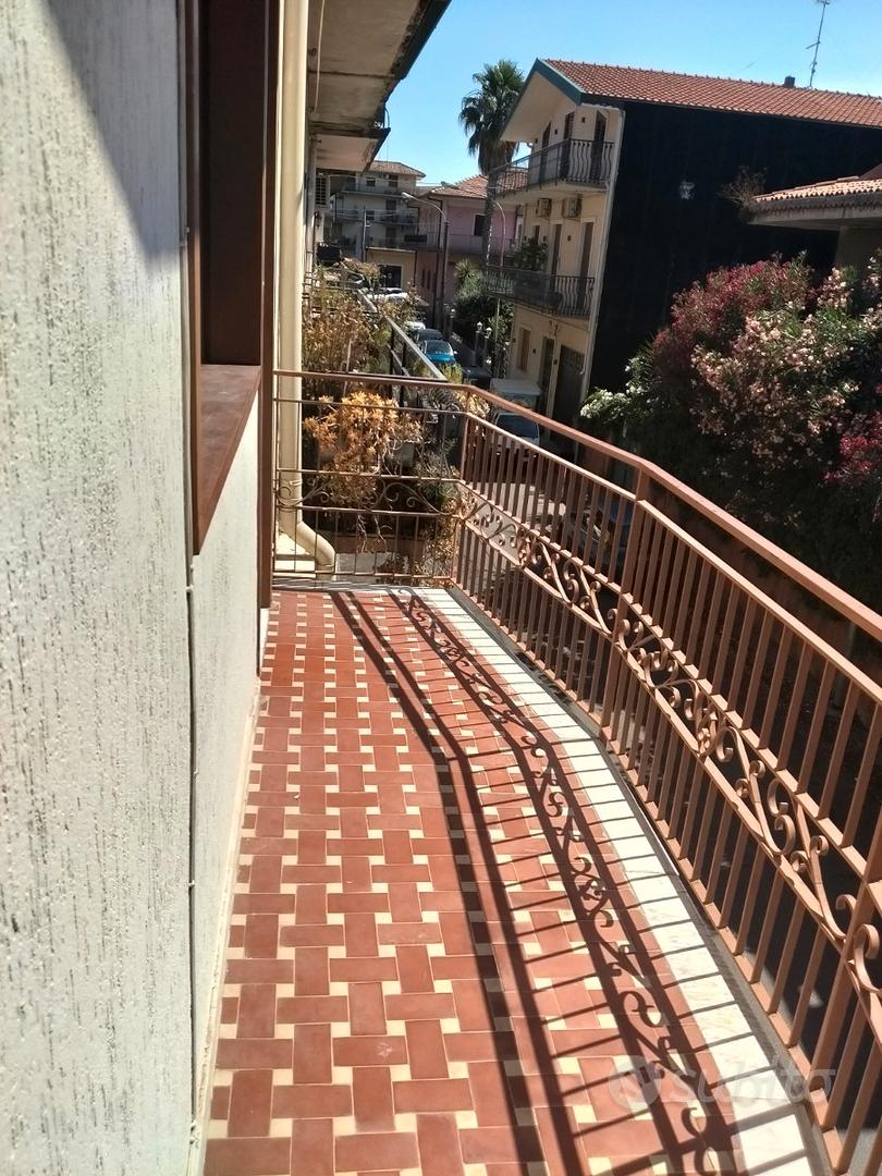 Appartamento in Aci sant'antonio - Vista 3