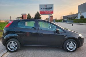Fiat Punto 1.2 8V 5 porte Street