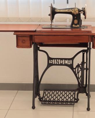 Macchina da cucire Singer anno 1922 restaurata