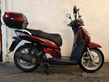 Honda SH 150 2006 perfettamente funzionante.