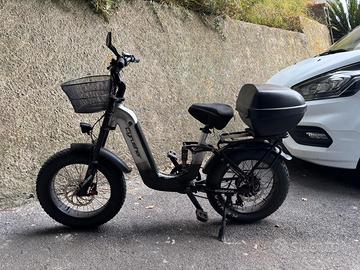 Bici elettrica Cyrusher kommoda fat bike